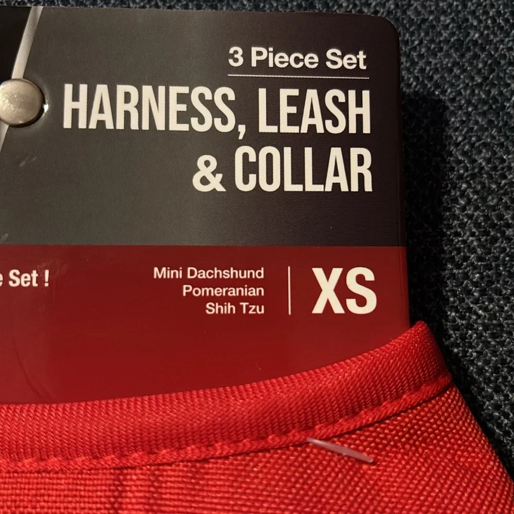 Coleman Red 3 Piece Dog Harness, Leash & Collar Set in Size XS BNWT - Picture 4 of 12